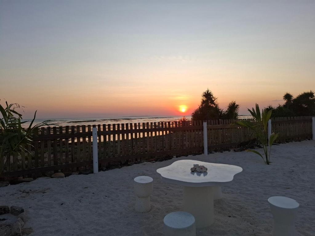 Rote Island beachfront villa